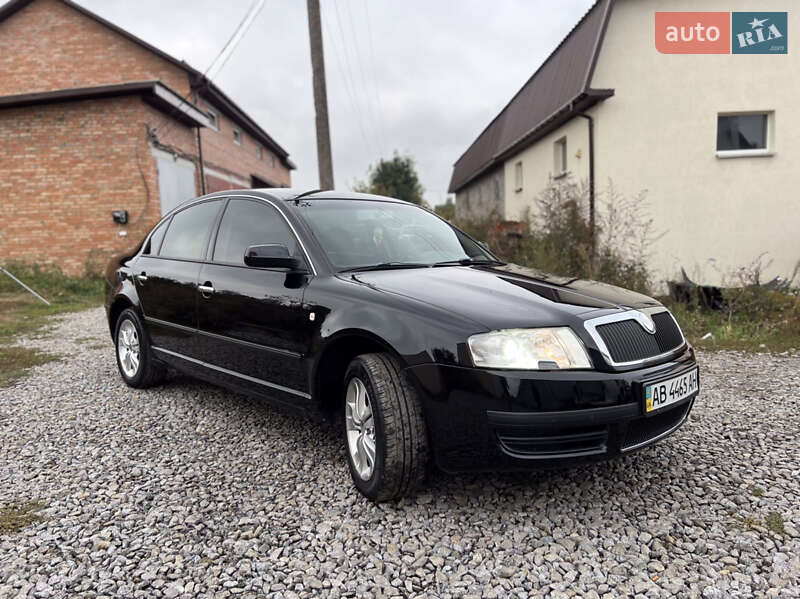 Лифтбек Skoda Superb 2006 в Виннице