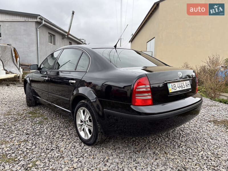 Лифтбек Skoda Superb 2006 в Виннице