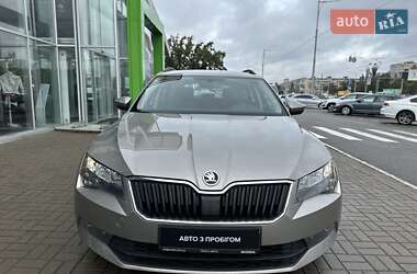 Універсал Skoda Superb 2016 в Києві