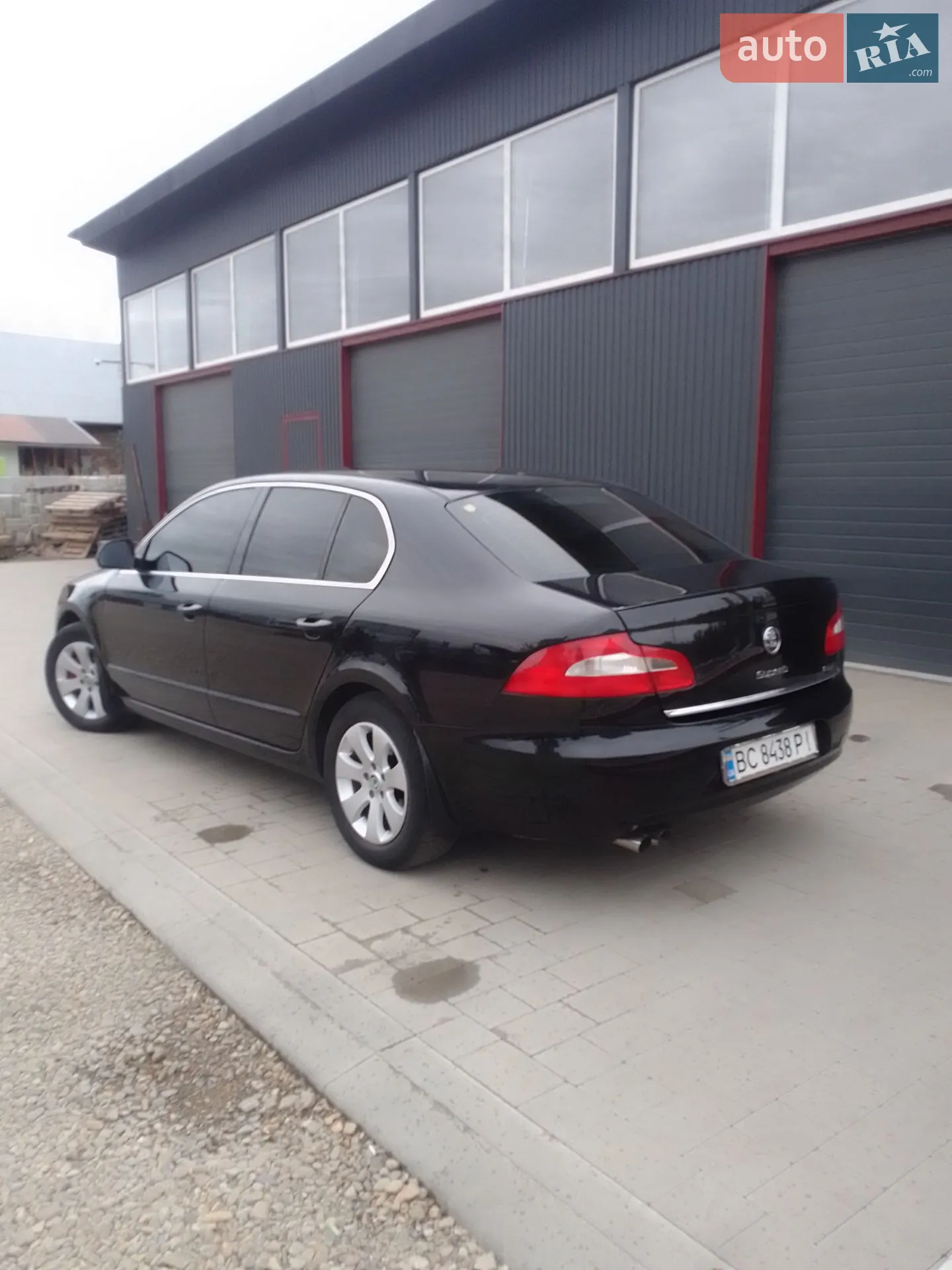 Skoda Superb 2011 VIN TMBAJ73T3C9036183 фото оголошення 3 з 11