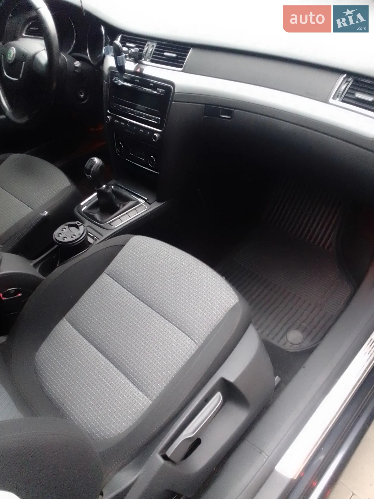 Skoda Superb 2011 VIN TMBAJ73T3C9036183 фото оголошення 11 з 11