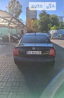 Лифтбек Skoda Superb 2005 в Киеве