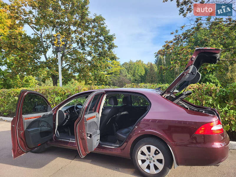 Лифтбек Skoda Superb 2012 в Ровно