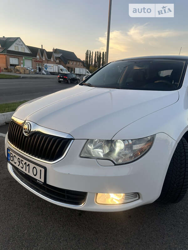 Лифтбек Skoda Superb 2009 в Луцке фото 3 Лифтбек Skoda Superb 2009 в Луцке