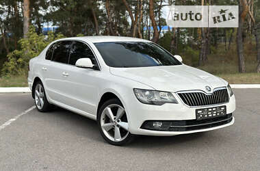 Ліфтбек Skoda Superb 2014 в Києві