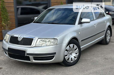 Ліфтбек Skoda Superb 2005 в Червонограді