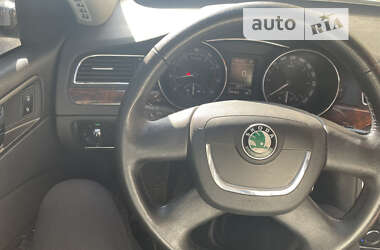 Лифтбек Skoda Superb 2011 в Кривом Роге