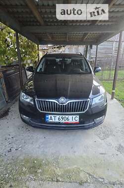 Универсал Skoda Superb 2013 в Долине