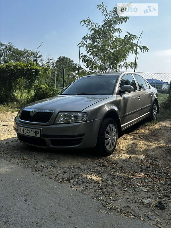 Лифтбек Skoda Superb 2007 в Киеве