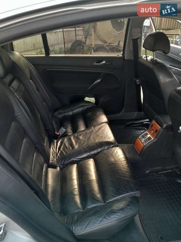 Лифтбек Skoda Superb 2007 в Днепре