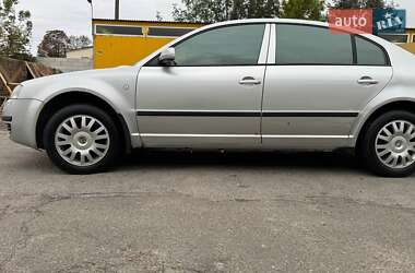 Ліфтбек Skoda Superb 2006 в Фастові