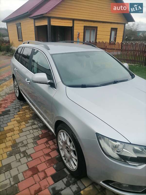 Универсал Skoda Superb 2014 в Заречном