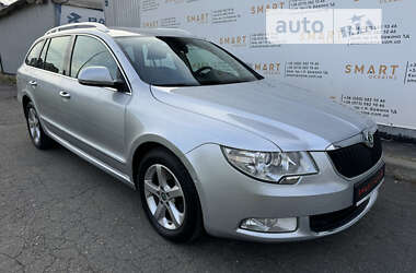 Універсал Skoda Superb 2010 в Києві