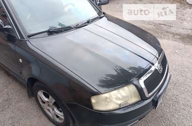 Лифтбек Skoda Superb 2004 в Днепре