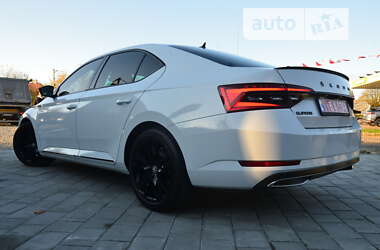 Лифтбек Skoda Superb 2021 в Дрогобыче