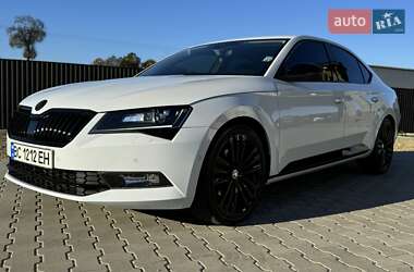 Лифтбек Skoda Superb 2015 в Стрые