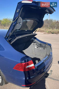 Лифтбек Skoda Superb 2014 в 