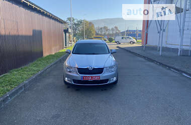 Универсал Skoda Superb 2011 в Виноградове