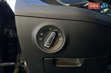 Лифтбек Skoda Superb 2016 в 