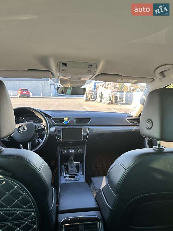 Универсал Skoda Superb 2017 в Ирпене