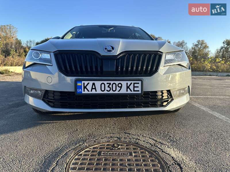Универсал Skoda Superb 2017 в Ирпене