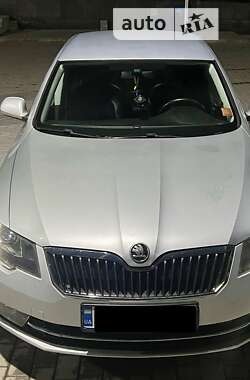 Ліфтбек Skoda Superb 2015 в Рогатині