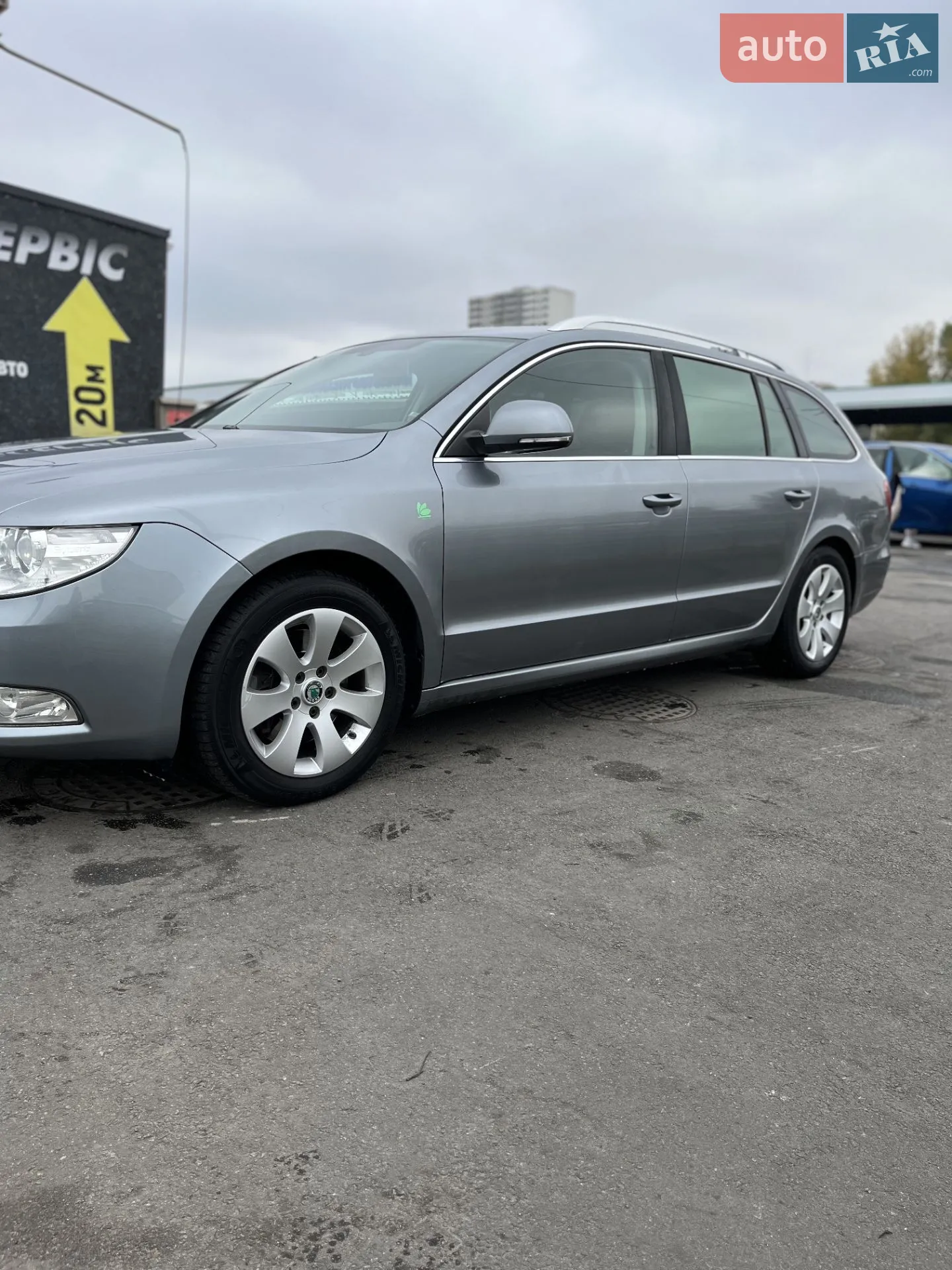 2011 Skoda Superb - мініатюра 42