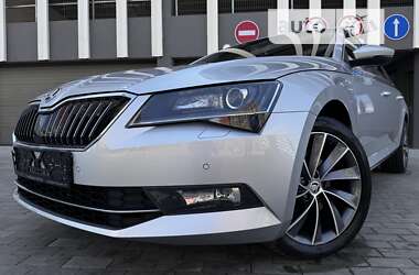 Универсал Skoda Superb 2020 в Киеве