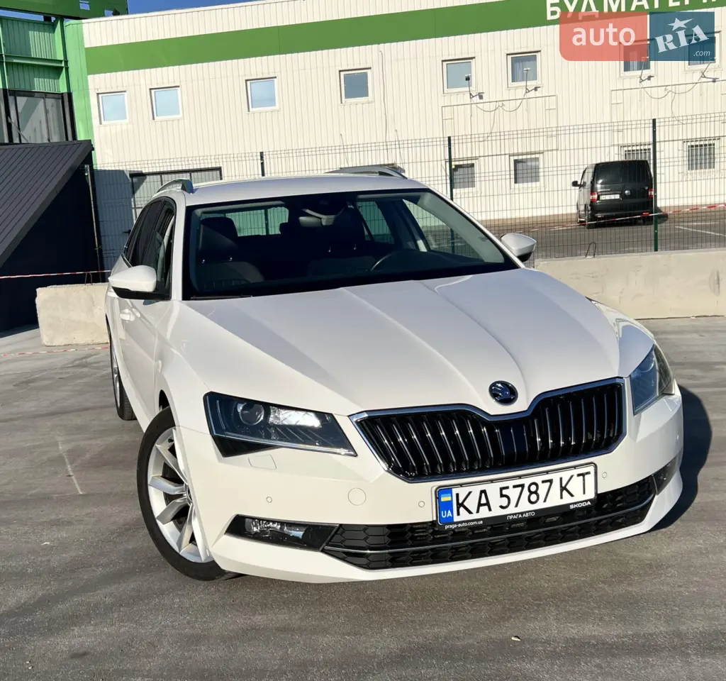 2016 Skoda Superb - мініатюра 12