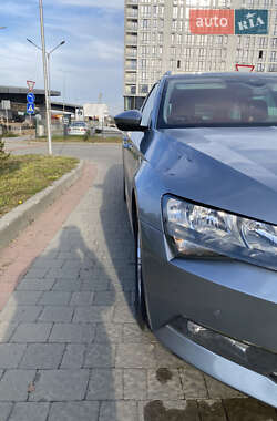 Универсал Skoda Superb 2015 в 