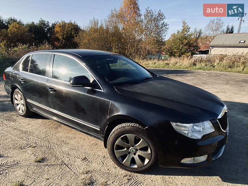 Лифтбек Skoda Superb 2008 в Черняхове