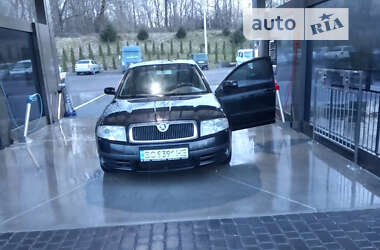 Ліфтбек Skoda Superb 2006 в Львові