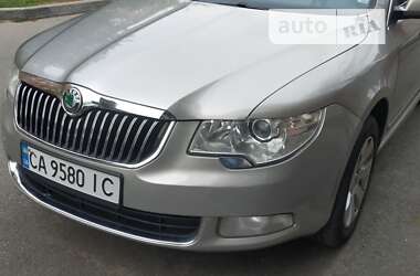 Ліфтбек Skoda Superb 2012 в Черкасах