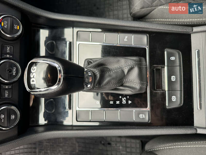 Лифтбек Skoda Superb 2017 в Хусте