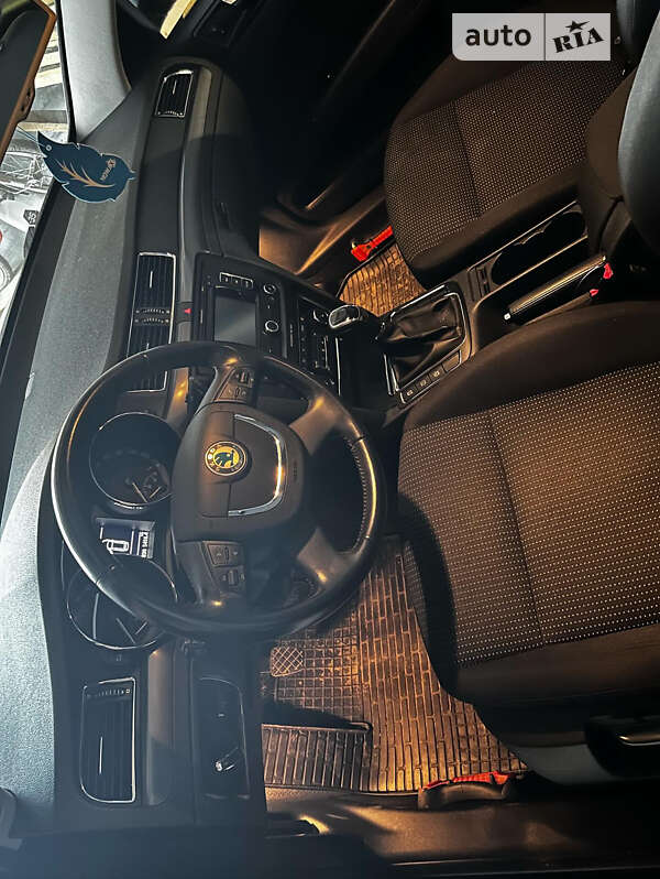 Універсал Skoda Superb 2012 в Калуші фото 6 Універсал Skoda Superb 2012 в Калуші