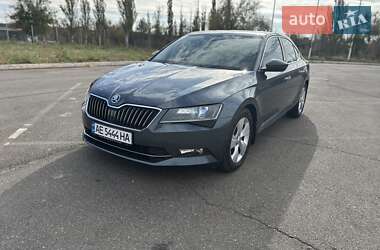 Ліфтбек Skoda Superb 2016 в Кривому Розі