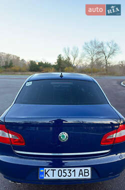 Ліфтбек Skoda Superb 2009 в Коломиї