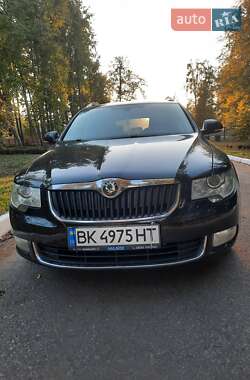 Универсал Skoda Superb 2010 в Сарнах