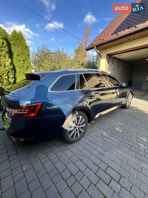 Універсал Skoda Superb 2017 в Володимирі