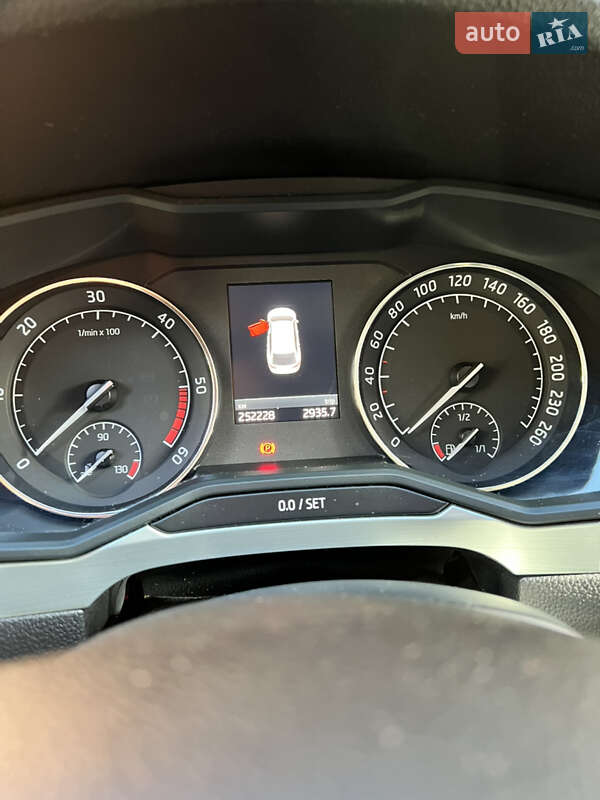Універсал Skoda Superb 2017 в Володимирі