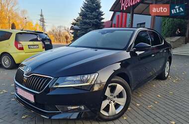 Ліфтбек Skoda Superb 2018 в 