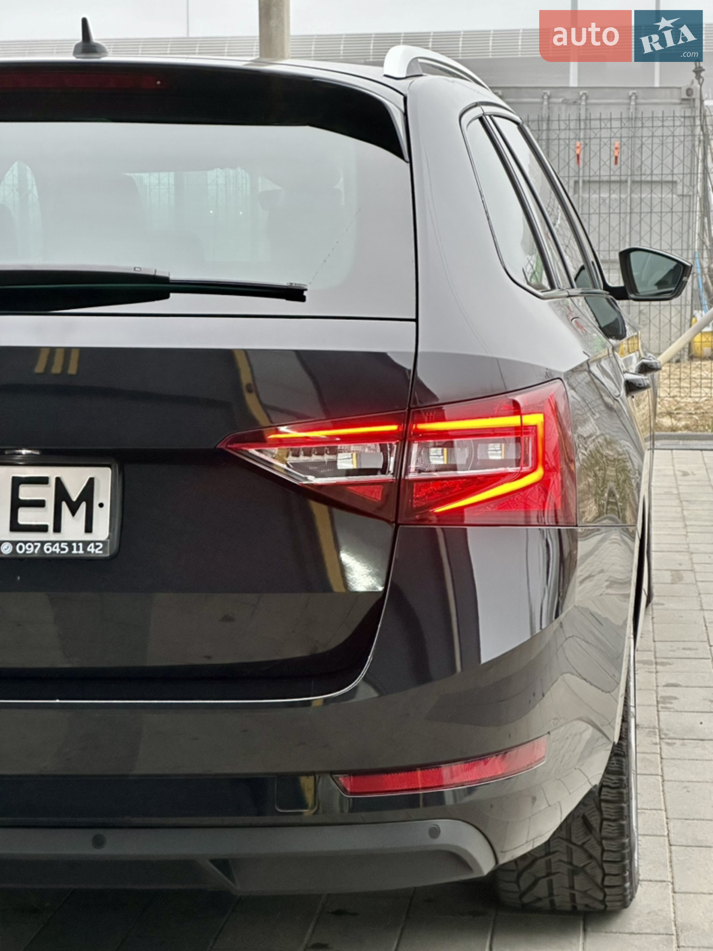 2017 Skoda Superb - мініатюра 8