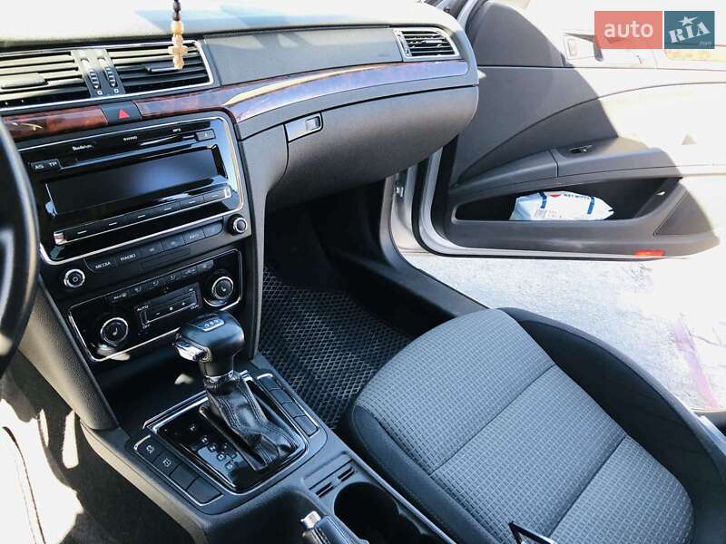 Лифтбек Skoda Superb 2011 в Новоархангельске фото 3 Лифтбек Skoda Superb 2011 в Новоархангельске