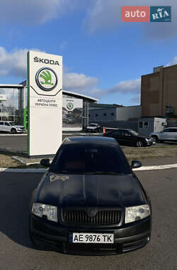 Лифтбек Skoda Superb 2007 в Днепре