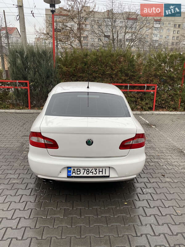 Лифтбек Skoda Superb 2008 в Виннице