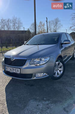 Лифтбек Skoda Superb 2012 в Галиче