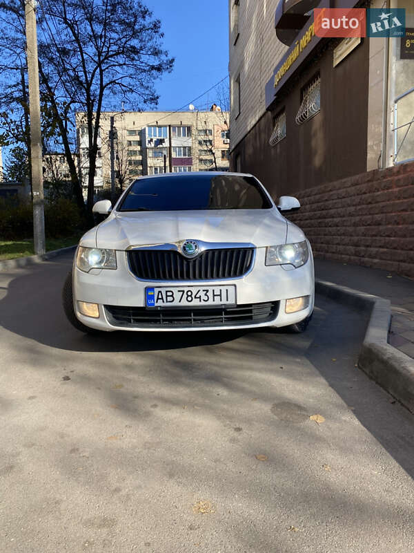 Лифтбек Skoda Superb 2008 в Виннице
