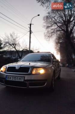 Лифтбек Skoda Superb 2005 в Ровно