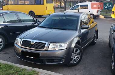 Ліфтбек Skoda Superb 2004 в Львові