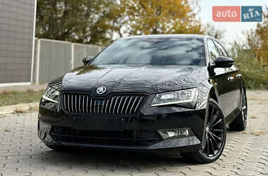 Лифтбек Skoda Superb 2017 в Днепре